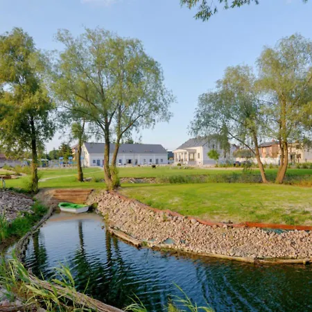 Ξενοδοχείο Folwark Matecznik - Spichlerz Sedzinko